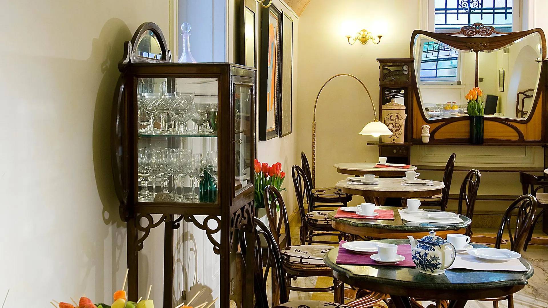 Hotel Emona Aquaeductus Rome