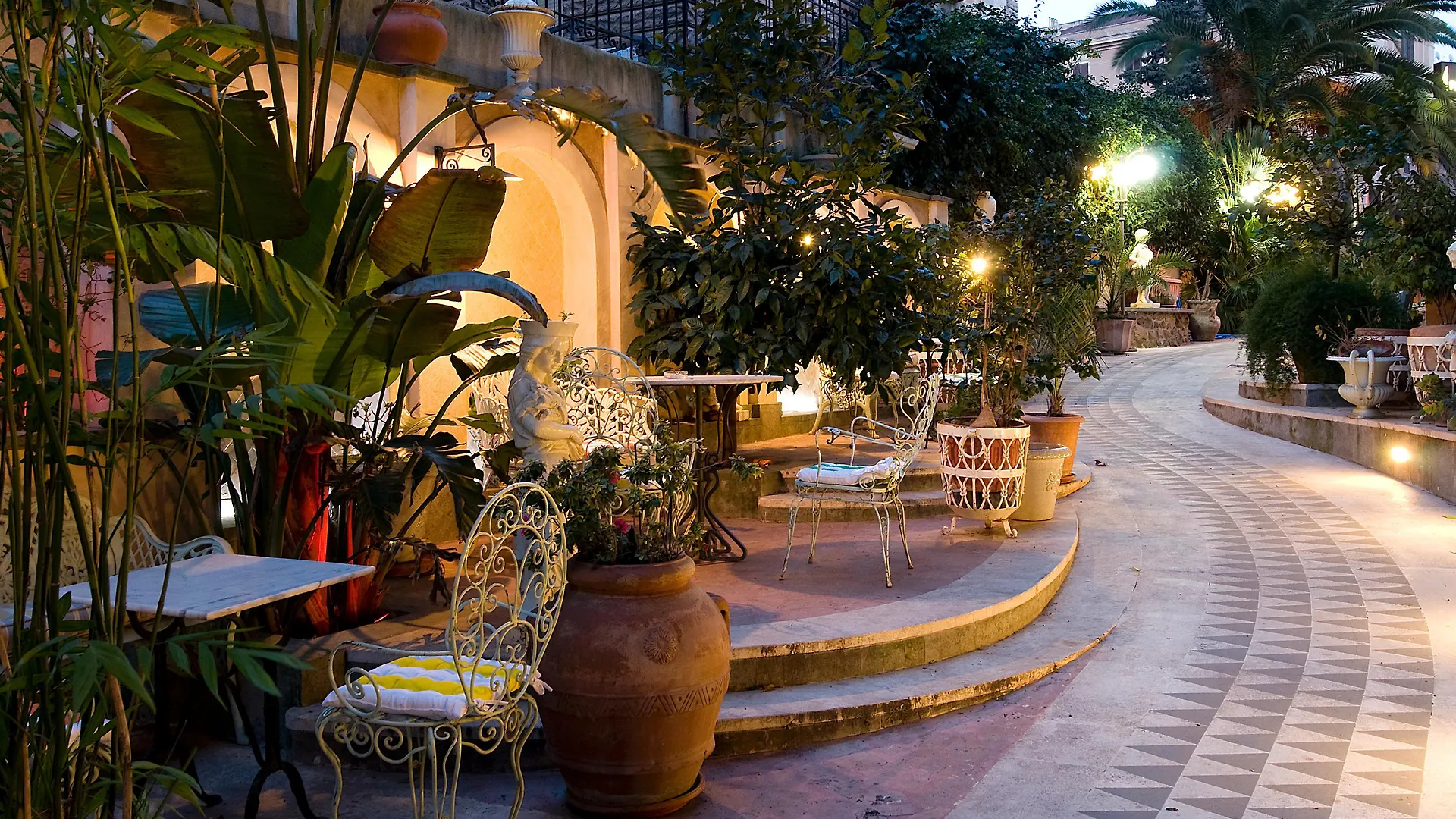 Hotel Emona Aquaeductus Rome