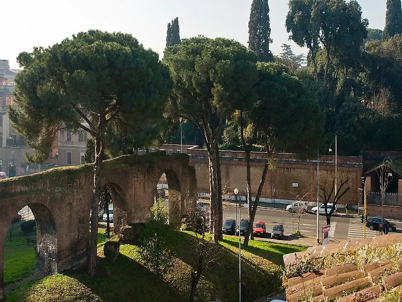 Hotel Emona Aquaeductus Rome